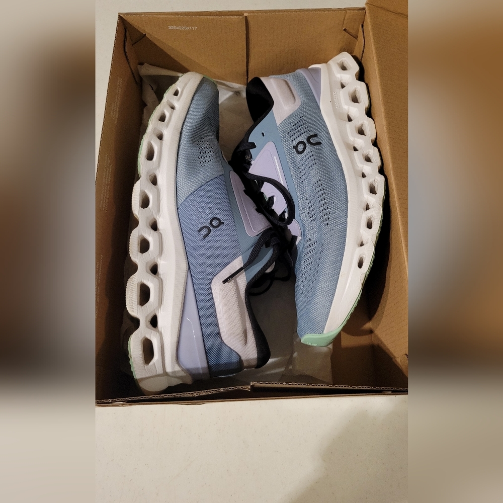 Cloudstratus 3 women's shoes